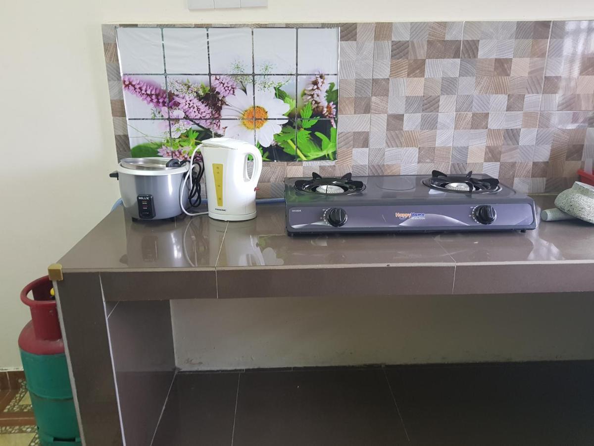 Homestay Che Wan Κουαντάν Εξωτερικό φωτογραφία