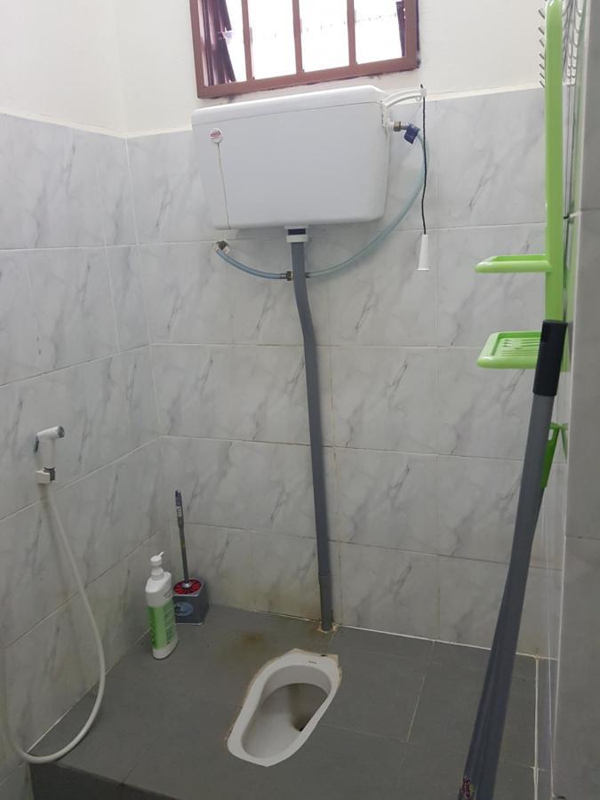 Homestay Che Wan Κουαντάν Εξωτερικό φωτογραφία